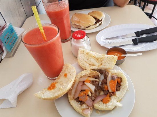 Akemi Fuente de Soda